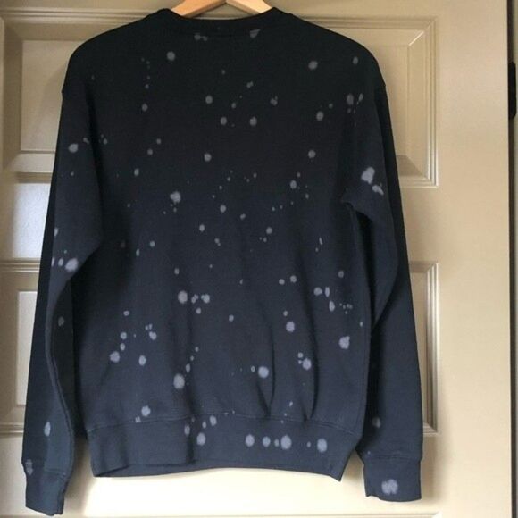 FRIENDS Crewneck Long Sleeve Pullover Sweater Size XS - Picture 2 of 5